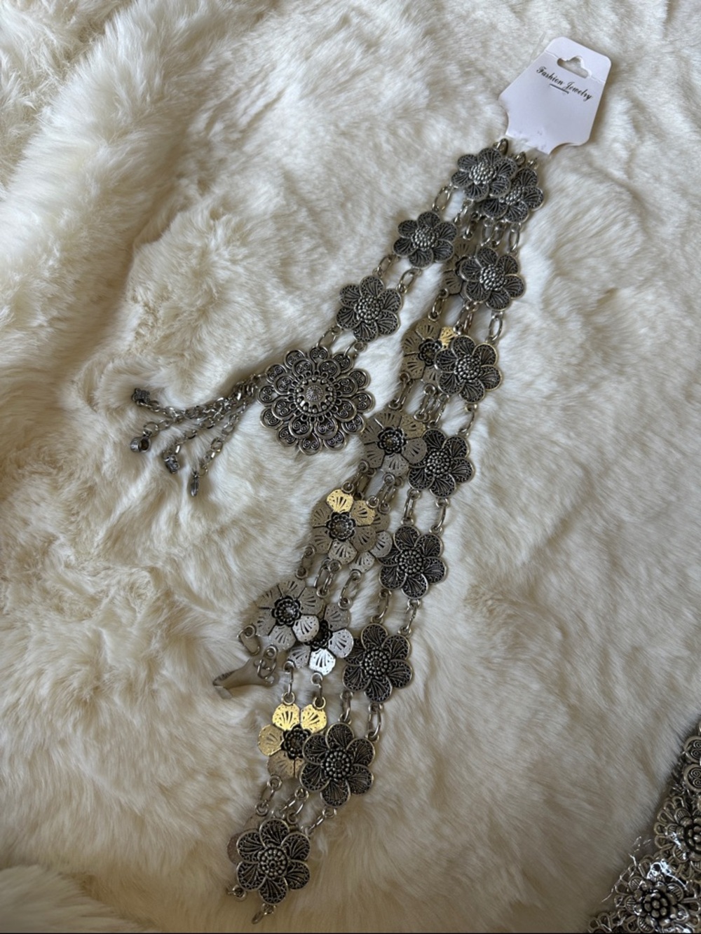 Silver Multi-Flower Medallion Linked Belt